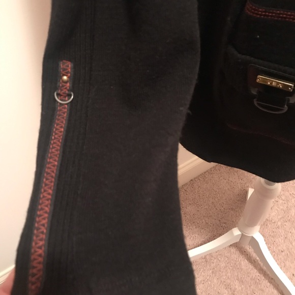 Vex Collection cowl neck sweater dark orange/black - Picture 7 of 16